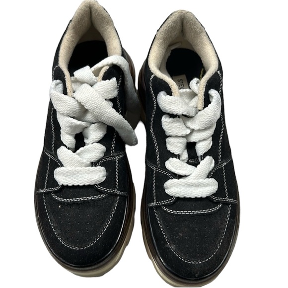 Women’s Steve Madden shoes (used-good condition) - Picture 1 of 3